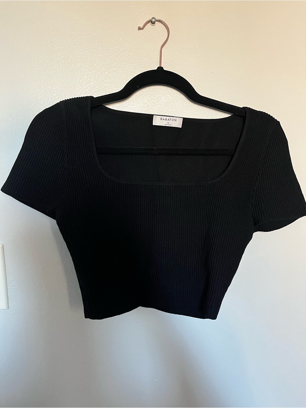 Babaton Sculpt Knit Crop Top